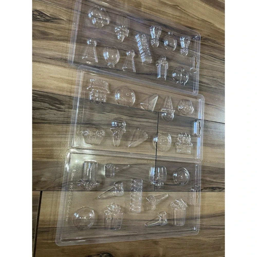 Wilton Celebration Shapes Candy etc Mold‎